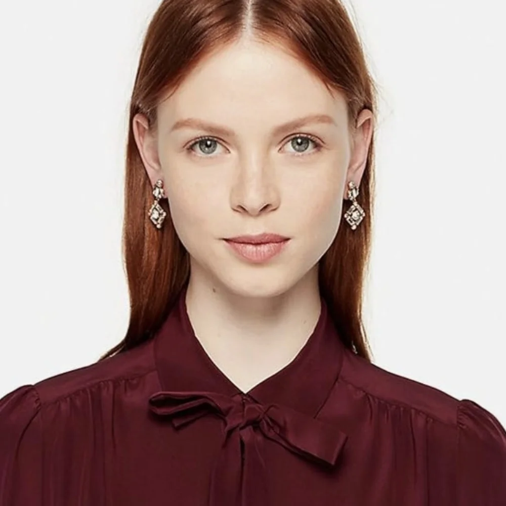 NWT kate spade Cocktails and Conversations Drop Earrings. Stunning 💎✨